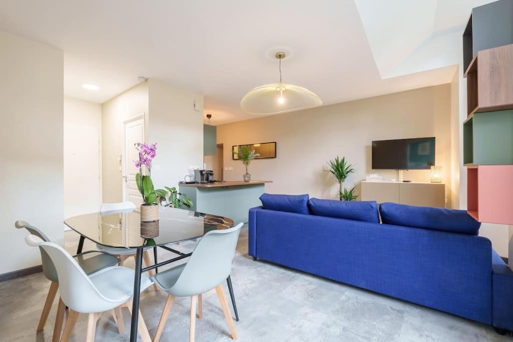 Appartement Lumineux Avec Cour Chaumont  Kültér fotó